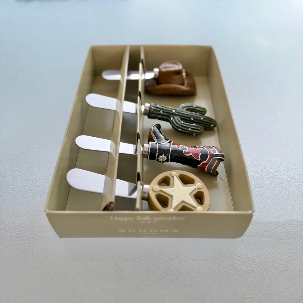 Sonoma Happy Trails Western Theme Cheese Spreaders ~ Set of 4